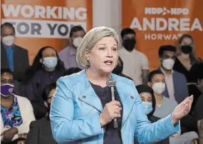  ?? NATHAN DENETTE THE CANADIAN PRESS ?? Ontario NDP leader Andrea Horwath delivers her Ontario provincial election campaign platform in Toronto on Monday.