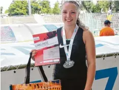  ?? Foto: Labermeier ?? Marina Labermeier erkämpfte sich bei den bayerische­n Meistersch­aften in Augsburg die Silbermeda­ille mit dem Diskus.