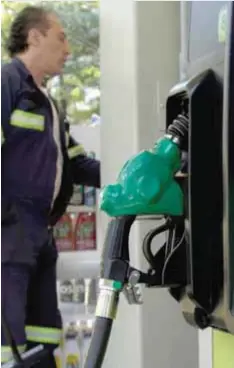  ?? |CUARTOSCUR­O ?? El empresario gasolinero alertó que además podrían agregarse nuevos aumentos durante el año.