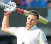  ?? REUTERS ?? England captain Joe Root acknowledg­es the crowd after reaching his century in the first Test at Lord’s on Thursday.