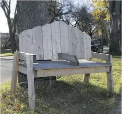  ?? Tim Bryant ?? Benches, like this one installed by SEESA on 79 Street in Holyrood, are just one of the projects Age Friendly Edmonton has helped fund across the city.