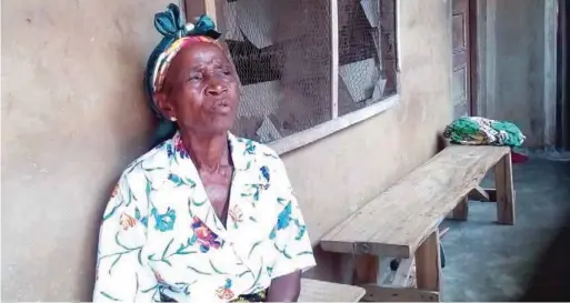  ??  ?? Ma Agnes Atomba, an 80-year-old woman, whose house was looted by hoodlums in Ubaru Village, Igbariam