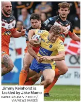  ?? DAVID GREAVES PHOTOS/ VIA/NEWS IMAGES ?? Jimmy Keinhorst is tackled by Jake Mamo