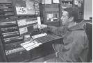  ?? MICHAEL CHOW/AZCENTRAL SPORTS ?? Diamondbac­ks video coordinato­r Allen Campbell sits in front of monitors inside the video room at Chase Field in 2014. He has the job of looking at video replay during games.