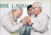  ??  ?? Prime Minister Narendra Modi with senior party colleague LK Advani at the national council meeting in Kozhikode on Sunday. PTI PHOTO