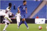  ?? (الوطن) ?? الهلال والاتحاد خلال لقاء سابق