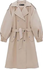  ??  ?? Dare we say, it might be time to pack away the winter coats? A classic trench will keep you warm and dry as we transition into spring.
£89.99, zara.com