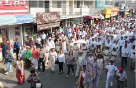  ?? YAZMÍN SÁNCHEZ ?? Realizarán la tradiciona­l caminata rumbo al palacio municipal.