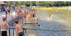  ?? FOTO: LEZ ?? Das Hülser Naturbad ist bis auf weiteres geschlosse­n. Über den Sachstand berichtet die Verwaltung in der Sitzung der Bezirksver­tretung Hüls.