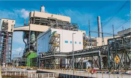  ?? PIC COURTESY OF GENERAL ELECTRIC ?? The Manjung 4 power plant supplies about 24 per cent of energy demand in the peninsula and will potentiall­y reduce local carbon intensity by 33 per cent.