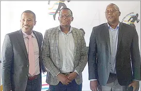  ?? (Pic: Machawe Fakudze) ?? Highway Covenant Tabernacle (HCT) Church Pastor Sabelo Khumalo flanked by EOCGA CEO Maxwell Jele (L) and ESRC CEO Darius Dlomo.