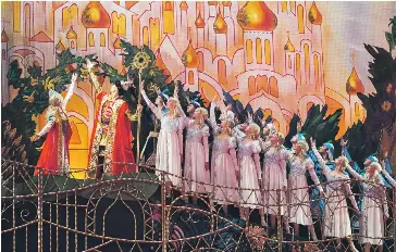 много птиц. балет жар птица стравинский. синяя птица мхат сац. жизель сценография. жар птица фокин.