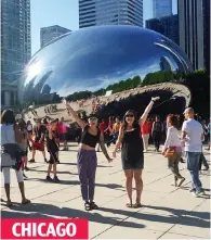  ??  ?? CHICAGO At the Bean sculpture in Millennium Park