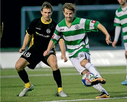  ?? PHOTOTEK ?? Western Springs’ George Debenham in action against Eastern Suburbs in last year’s NRFL Premier League.