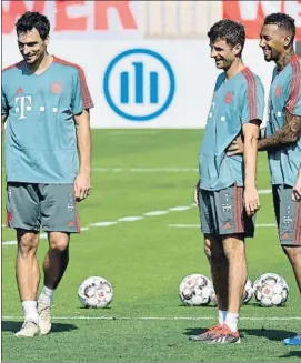  ?? FOTO: EFE ?? Hummels, Müller y Boateng, entrenando en enero con el Bayern