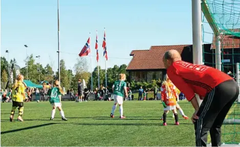  ?? ARKIVFOTO ?? Tiltak som Fritidserk­laeringen hadde ikke vaert mulig uten en frivilligh­et som allerede sto klar til å ta imot enda flere barn og unge, skriver Erna Solberg, Trine Skei Grande og Siv Jensen.