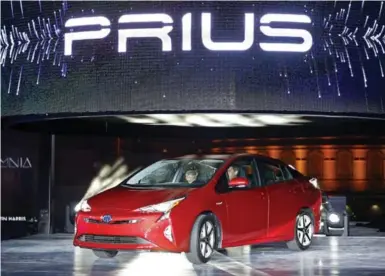  ?? JOHN LOCHER/THE ASSOCIATED PRESS FILE PHOTO ?? Toyota says it expects to sell 30,000 fuel-cell vehicles a year by 2020, as part of a drive to slice emissions by 90 per cent.