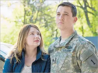  ?? Francois Duhamel DreamWorks Pictures ?? IN “THANK YOU for Your Service,” Teller (with actress Haley Bennett) plays an Army sergeant returning from duty in Iraq who struggles mightily trying to reintegrat­e himself into civilian life.