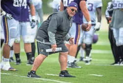  ?? BRUCE KLUCKHOHN/USA TODAY SPORTS ?? Vikings offensive line coach Tony Sparano, seen in 2016, died unexpected­ly Sunday. He was 56.