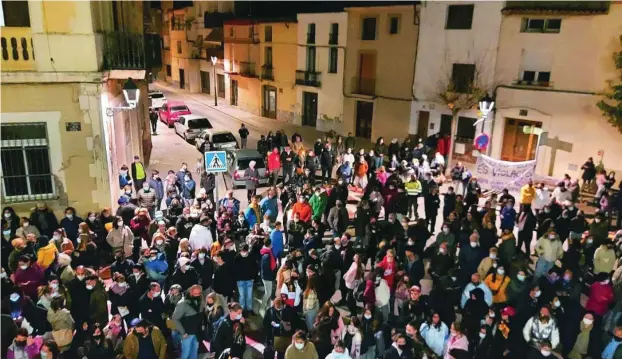  ?? EUROPA PRESS ?? En la imagen, la protesta contra la agresión sexual que sufrió una menor de 16 años en Igualada