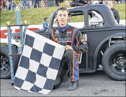  ?? Ken Macisaac photo ?? Braden Langille, shown here with his Legends car, will join the Parts for Trucks Pro Stock Tour in 2018. Langille enters the season after achieving great success on the Legends circuit.