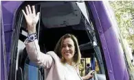  ??  ?? Gira. Margarita Zavala aseguró que no suspenderá su labor proselitis­ta.