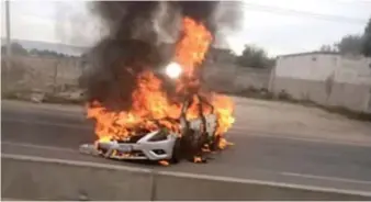  ?? FOTO: ARCHIVO ?? l
SEGURIDAD. El Bombero celayense asesinado atendía un llamado de auxilio por la quema de vehículos.