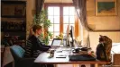  ??  ?? Employers are no longer required to allow staff to work from home — but at the same time, not everybody wants to go back to the office