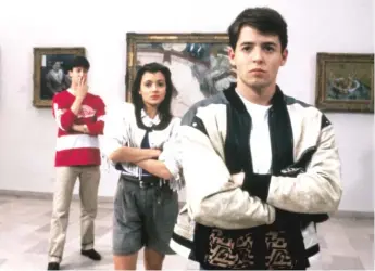  ?? PARAMOUNT PICTURES ?? Alan Ruck (from left), Mia Sara and Matthew Broderick in “Ferris Bueller’s Day Off.”