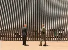  ?? Foto: especial ?? Trump celebró en Arizona el avance del muro con México.