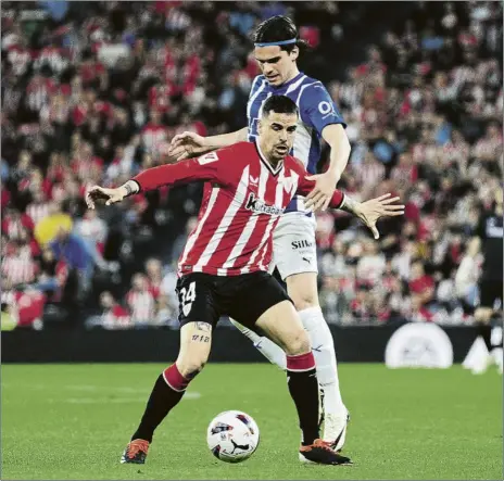  ?? FOTO: JUAN ECHEVERRÍA ?? Victoria
El Athletic derrotó al Alavés en el último partido antes del parón por seleccione­s