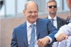  ?? FOTO: INA FASSBENDER/AFP ?? Olaf Scholz schließt eine Koalition mit der Linken zumindest nicht kategorisc­h aus – stellte aber deren Regierungs­fähigkeit infrage.