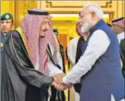  ?? PTI ?? ■
Prime Minister Narendra Modi meets Saudi Arabia King Salman bin Abdulaziz Al-Saud in Riyadh on Tuesday.