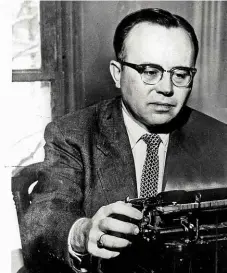  ??  ?? LEFT: Russell Kirk at his typewriter.