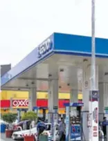  ?? DANIEL HIDALGO ?? Gasolinera­s
pueden perder permisos