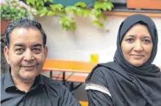  ?? FOTO: BIRGIT LETSCHE ?? Herzensall­gäuer: Aziz Rahimi und seine Frau Roza.
