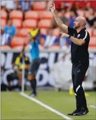  ?? (AFP) ?? Qatar head coach Felix Sanchez during the CONCACAF Gold Cup agains Grenada at BBVA Stadium in Houston, Texas, on Saturday.