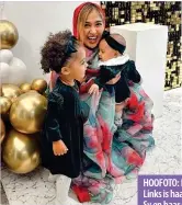  ?? ?? HOOFOTO: Rasheeqah het hard gewerk om die icon te word wat sy nou is. Links is haar twee babas, Haniya en Hudaa, en bo is haar man, Darian Hock. Sy en haar span maak en laai keurig uitgesoekt­e video's aanlyn (inlas).