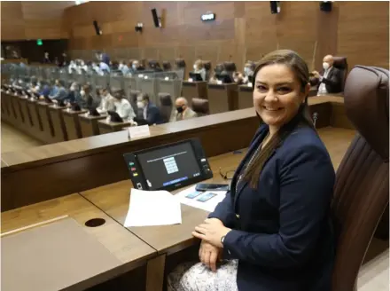  ?? ASAMBLEA LEGISLATIV­A ?? La legislador­a liberacion­ista Ana Lucía Delgado Orozco dijo que quedaron muchas preguntas sin respuesta sobre la contrataci­ón de las cocineras y el costo que esto tiene.