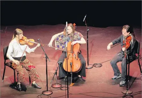  ?? Steve Gunther ?? REDCAT showcased the music of Pascale Criton on Tuesday, with musicians Silvia Tarozzi, from left, Deborah Walker and Eyvind Kang.