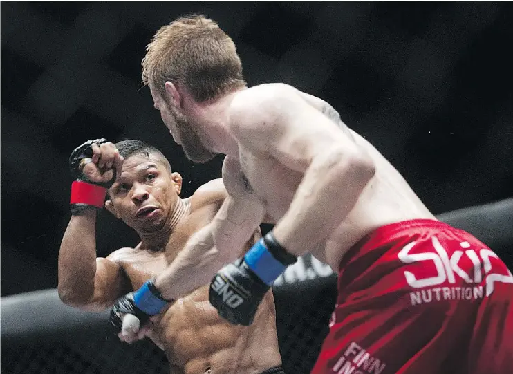  ?? — GETTY IMAGES FILES ?? Bibiano Fernandes, who trains at Langley’s Revolution Martial Arts and Fitness, defends his One Championsh­ip bantamweig­ht belt Saturday in Macau.