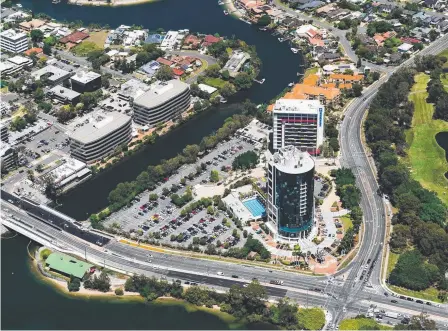  ??  ?? Bundall's Corporate Centre on the Gold Coast has changed hands again with the new owners patient about ‘unlock’ its value.