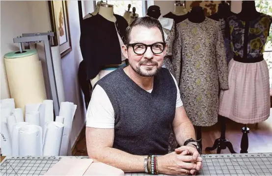  ?? Elizabeth Conley photos Houston Chronicle ?? Steve Guthrie ditched his technology career in favor of fashion design. He now teaches fashion at HCC and has launched his eponymous collection.