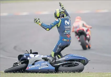  ?? FOTO: EFE ?? Valentino Rossi llevó la voz cantante en la Safety Comission del viernes de Austin Se van a endurecer las sanciones desde ya