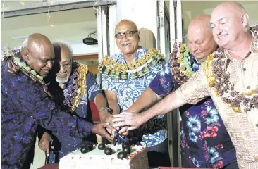  ?? Photo: Frederica Elbourne ?? From left: President of the Suva Bowling Club Samuela Tui, patron Lomax Naua, President of Fiji Major General (Ret’d) Jioji Konrote, bowler Garry Barnett and trustee Philip Lacey cut the cake as part of the official opening of the revamped club.