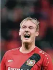  ?? FOTO: DPA ?? Julian Brandt eröffnet den Leverkusen­er Torreigen.