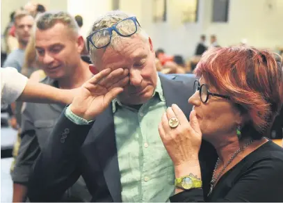  ?? Picture: Neil McCartney ?? LEFT: The Dagga Couple, Julian Stobbs and Myrtle Clarke, after the Constituti­onal Court ruled the private use and cultivatio­n of cannabis is legal.