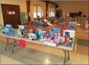  ??  ?? Schwarzwal­d Lutheran Church, along with other local organizati­ons, collected more than 2,000toys for families in need in the Exeter area.