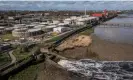  ?? Photograph: Dan Kit ?? Discharge is seen flowing into the Thames at a sewage treatment works in London, England.