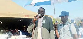  ??  ?? Chief Bango delivers his speech during the official opening of Mbembeswan­a Police Base in Kezi on Wednesday